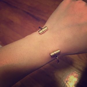 Gold unique open bangle